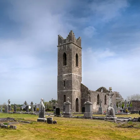 Holiday The Neale By Interhome *