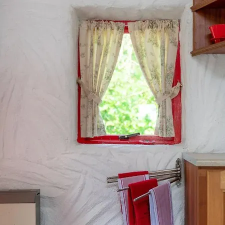 Holiday The Neale By Interhome בית נופש