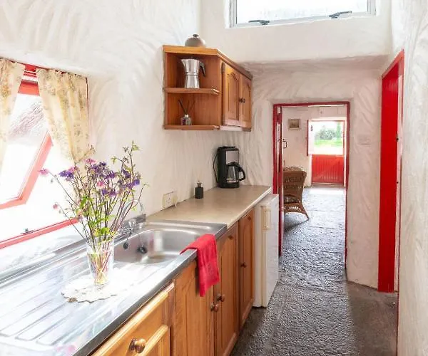 Holiday The Neale By Interhome *